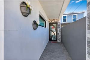 1594 W 73rd St Hialeah, FL 33014 - MLS#A11958793