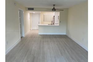 10985 107th St , Miami, FL 33176 - MLS#A11958799