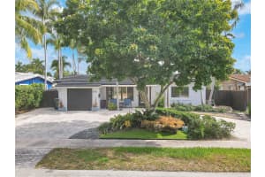 1715 Ne 40th St 1715 Oakland Park, FL 33334 - MLS#A11958806