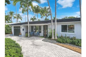 1715 Ne 40th St 1715 Oakland Park, FL 33334 - MLS#A11958806