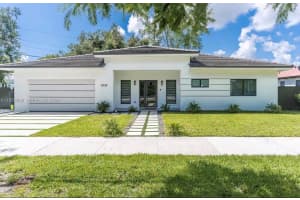 9958 Sw 216th St 0 Cutler Bay, FL 33190 - Off Market