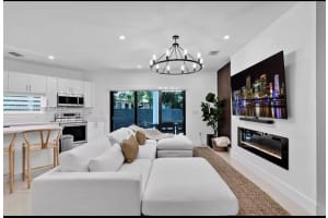 9958 Sw 216th St 0 Cutler Bay, FL 33190 - Off Market