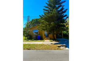 1100 N 24th Ave Hollywood, FL 33020 - MLS#A11958842