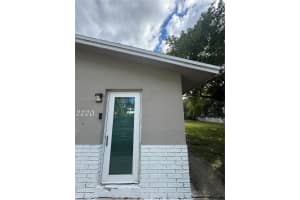 2220 Sw 46th Ct 2 Fort Lauderdale, FL 33312 - MLS#A11958844