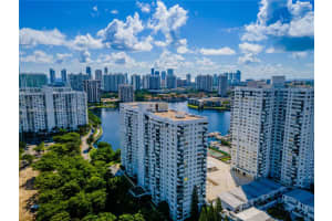 2780 Ne 183rd St 1606, Aventura