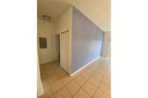650 Palm Ave 4-a8 Hialeah, FL 33010 - MLS#A11958856
