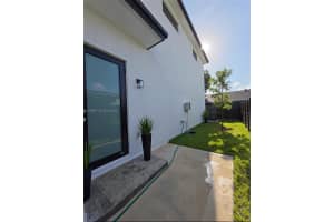 1313 Nw 6th Ave B Florida City, FL 33034 - MLS#A11958907