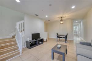 430 147th Ave , Pembroke Pines, FL 33027 - MLS#A11958910