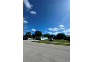 39 Sw 6th Ave Delray Beach, FL 33444 Sold 04/07/26