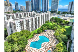 17021 N Bay Rd 706 Sunny Isles Beach, FL 33160 - MLS#A11958926