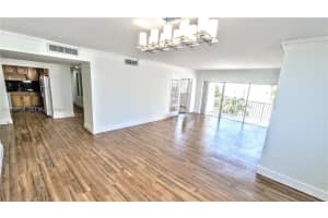 300 Bayview Dr 206 Sunny Isles Beach, FL 33160 - MLS#A11958933