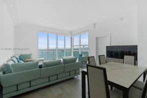 950 Brickell Bay Dr 4411 Miami, FL 33131 - MLS#A11958938