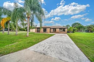 1803 E Easy St Fort Pierce, FL 34982 - MLS#A11958996