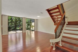 9845 Costa Del Sol Blvd B-103 Doral, FL 33178 - MLS#A11959013