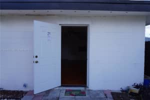 1106 Nw 11th Ct 2 Fort Lauderdale, FL 33311 - MLS#A11959014