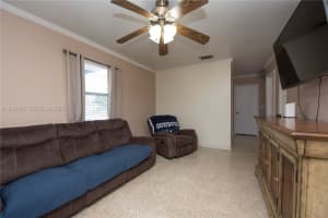 1560 11th Street, Homestead, FL 33033 - MLS#A11959035