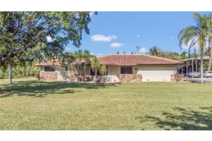 19225 Sw 186th St, Miami