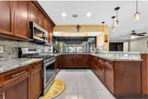 19225 Sw 186th St Miami, FL 33187 - MLS#A11959080