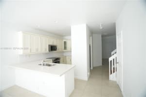 10464 Nw 61st Ln Doral, FL 33178 - MLS#A11959103