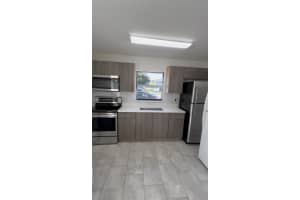 4119 Woodside Dr 1 Coral Springs, FL 33065 - MLS#A11959104