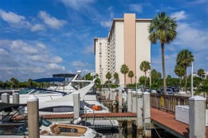 400 Kings Point Dr 424 Sunny Isles Beach, FL 33160 - MLS#A11959118