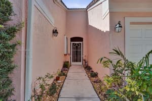 274 Coral Trace Ln Delray Beach, FL 33445 - MLS#A11959128