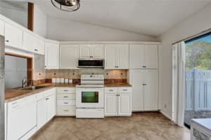 3897 N Carambola Cir N 29127 Coconut Creek, FL 33066 - MLS#A11959135