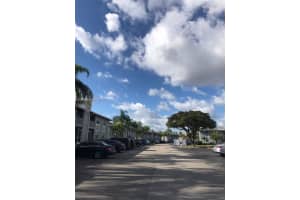 439 Ne 210th Cir Ter 203-22 Miami, FL 33179 - MLS#A11959154