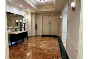 3232 Sw 22nd Ter 1604 Miami, FL 33145 - MLS#A11959169