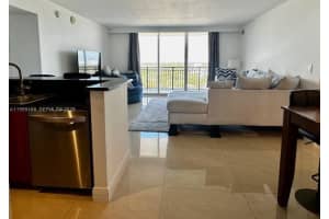 3232 Sw 22nd Ter 1604 Miami, FL 33145 - MLS#A11959169