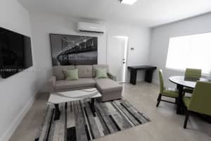 1002 NW 74th St #2, Miami, FL 33150, - MLS#A11959177