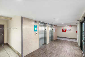 8075 Nw 7th St 120 Miami, FL 33126 - MLS#A11959195