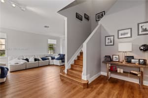 1095 Chenille Cir Weston, FL 33327 - MLS#A11959203