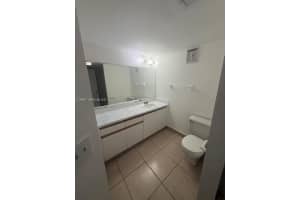 6760 Nw 175th Ln K-10 Hialeah, FL 33015 - MLS#A11959207