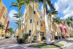 2318 Vintage Drive, Lighthouse Point, FL 33064 - MLS#A11959222