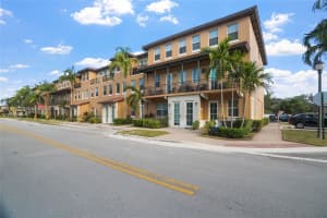 14774 Sw 10th St 10502 Pembroke Pines, FL 33027 - MLS#A11959224