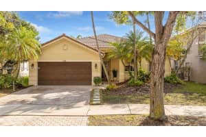 766 Sunflower Cir Weston, FL 33327 - MLS#A11959256