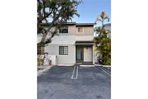 3538 Sw 17th St 1b Miami, FL 33145 - MLS#A11959324