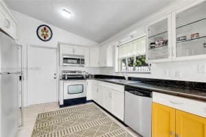 4534 Sw 147th Ct Miami, FL 33185 - MLS#A11959325