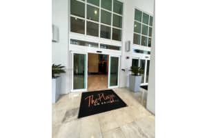 950 Brickell Bay Dr 4100 Miami, FL 33131 - MLS#A11959328