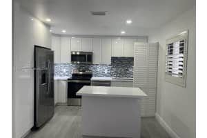 6004 Nw 38th St 6006 Virginia Gardens, FL 33166 - MLS#A11959386