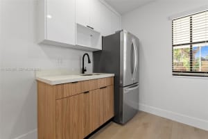 1060 Pasco Jose De La Luz Y Caballero Ct #2, Miami, FL 33125, - MLS#A11959387