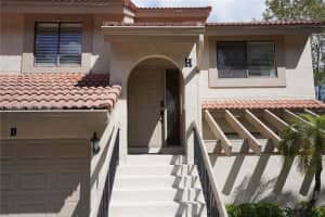 5741 Coach House Cir H Boca Raton, FL 33486 - MLS#A11959391