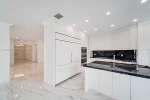 11321 Nw 79th Ln, Doral