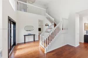 500 Cambridge Dr Weston, FL 33326 - MLS#A11959426