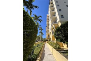 101 Sidonia Ave 304 Coral Gables, FL 33134 - MLS#A11959448