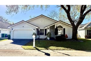 5470 Pine Cir Coral Springs, FL 33067 - MLS#A11959473