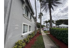 4744 Nw 114th Ave 102 Doral, FL 33178 - MLS#A11959475