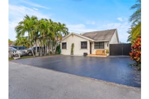 951 Sw 124th Ct Miami, FL 33184 - MLS#A11959512