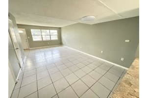 1520 NE 151st St APT 104, North Miami Beach, FL 33162, - MLS#A11959515